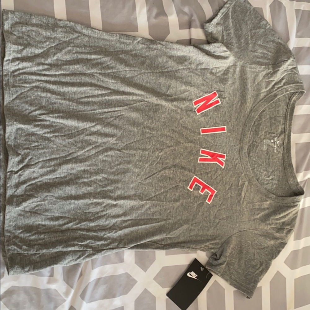 Nike T Shirt